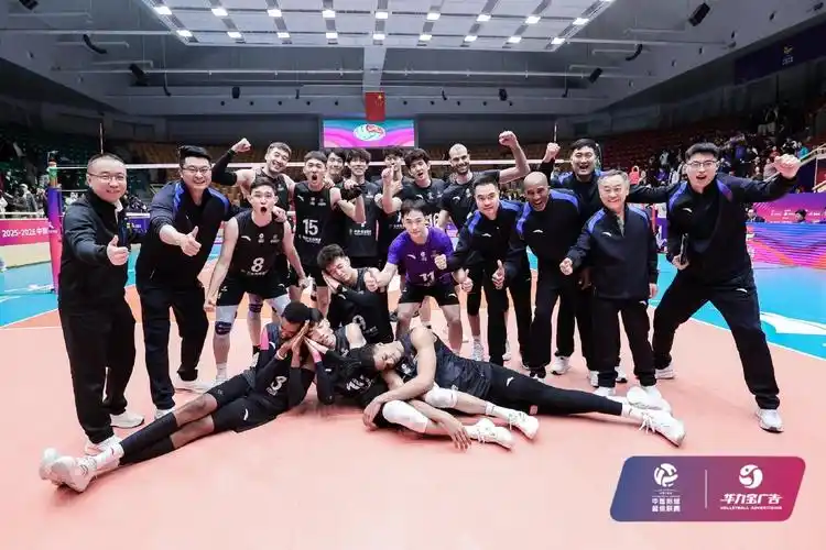 西班牙乙级联赛：阿尔梅里亚 VS 希洪竞技